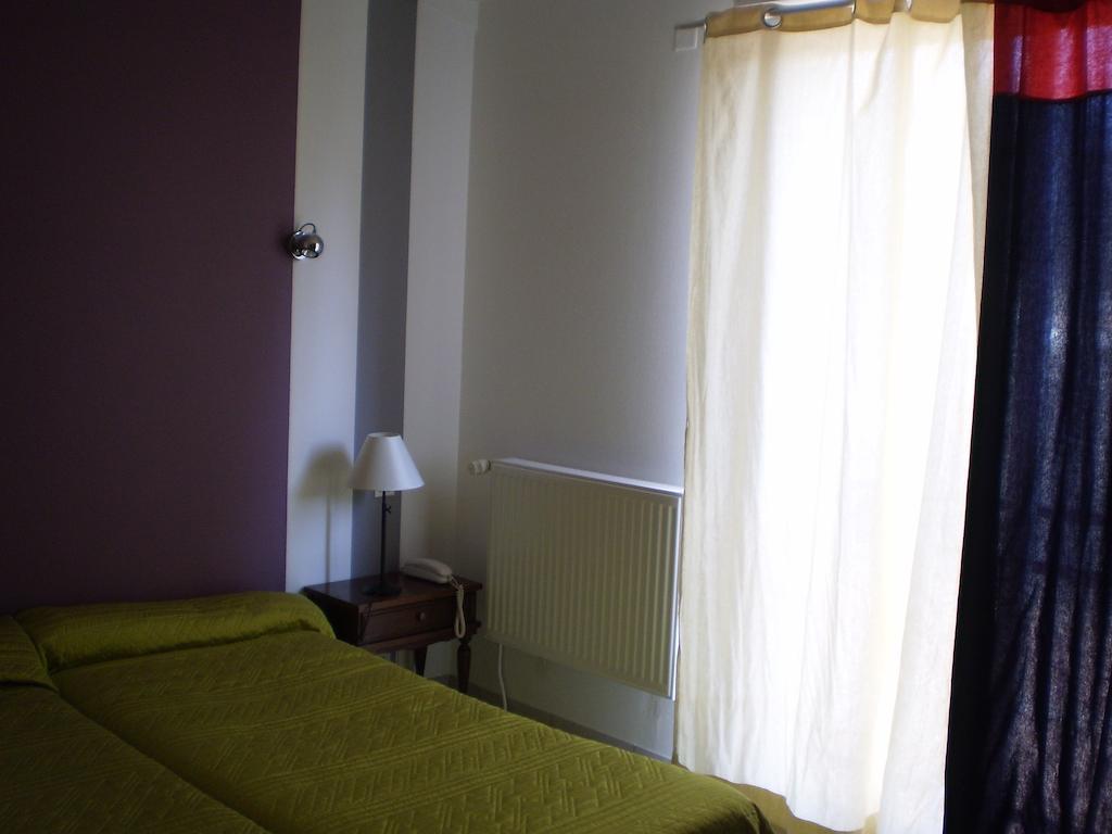 Hotel L Ander 생플루르 객실 사진