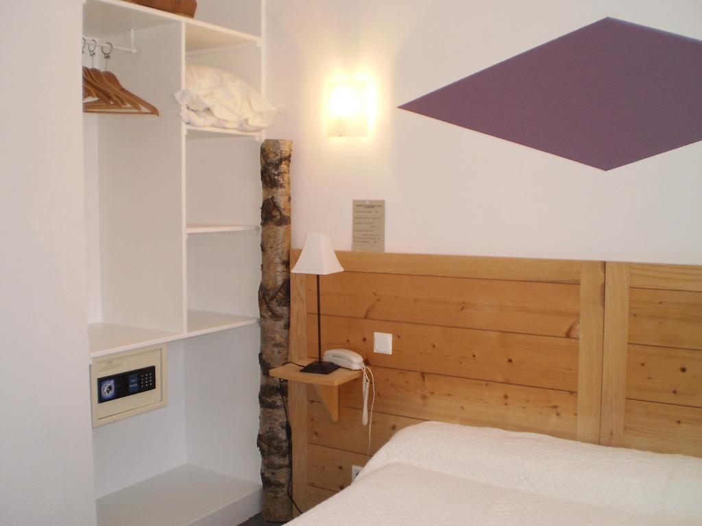 Hotel L Ander 생플루르 객실 사진