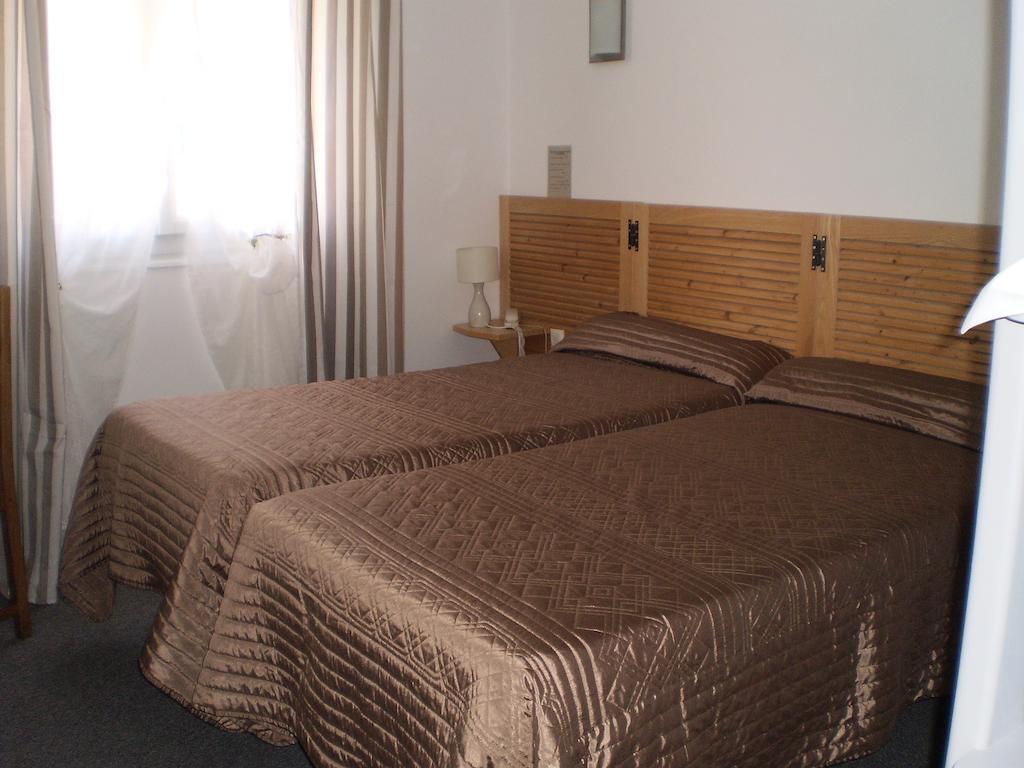 Hotel L Ander 생플루르 객실 사진